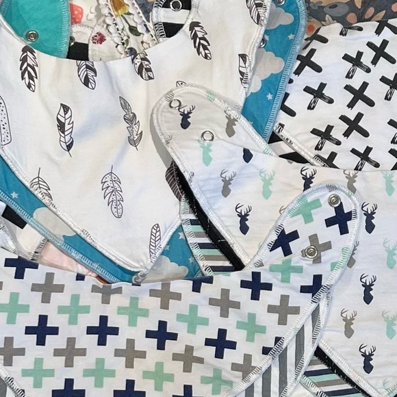 Baby Drool Bib Haul-23! - Picture 3 of 6